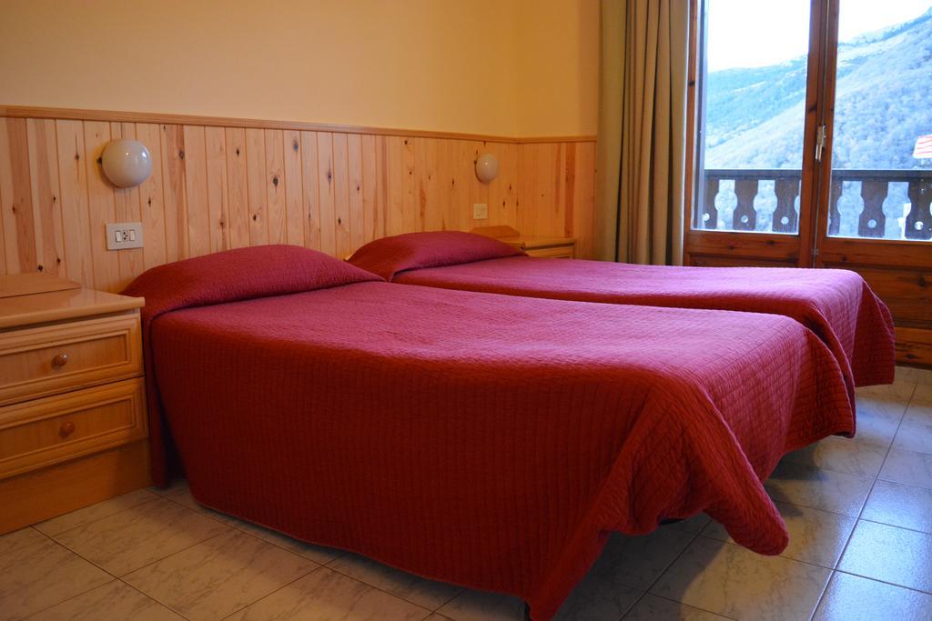 Gasthof La Neu Castellar De N'Hug